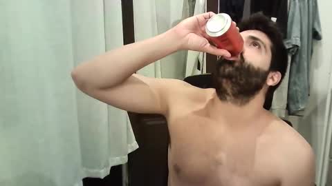 italianboybcn online show from September 20, 9:27 pm