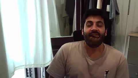 italianboybcn online show from September 28, 8:52 am