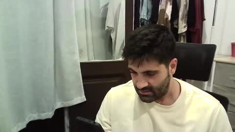 Snapshot of italianboybcn chatting on November 7, 5:13 pm italianboybcn online show from November 7, 5:13 pm