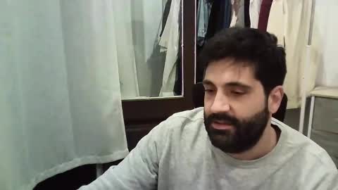 Snapshot of italianboybcn chatting on November 21, 6:39 pm italianboybcn online show from November 21, 6:39 pm