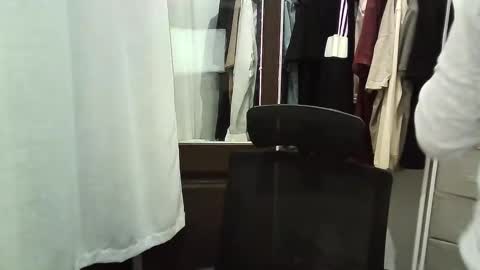 Snapshot of italianboybcn chatting on December 14, 5:51 pm italianboybcn online show from December 14, 5:51 pm