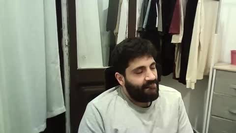 Snapshot of italianboybcn chatting on December 18, 6:58 pm italianboybcn online show from December 18, 6:58 pm