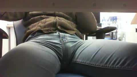 Snapshot of italiansirforyou chatting on November 17, 6:03 pm Alex online show from November 17, 6:03 pm