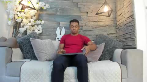 Snapshot of italomoore chatting on October 12, 12:04 pm Italo Moore online show from October 12, 12:04 pm