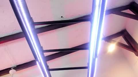 Snapshot of italomoore chatting on November 21, 11:31 am Italo Moore online show from November 21, 11:31 am