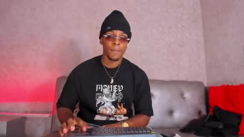 Snapshot of itanxfor chatting on November 3, 12:28 pm itanxfor online show from November 3, 12:28 pm