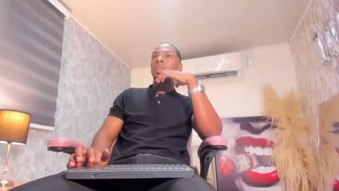 Snapshot of itanxfor chatting on November 15, 12:34 pm itanxfor online show from November 15, 12:34 pm