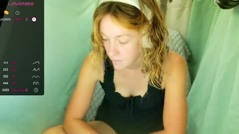 Lily online show from April 21, 11:18 pm