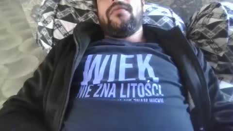 its_me_2323 online show from April 6, 4:57 am