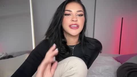 Snapshot of itskassielee chatting on February 16, 3:47 am itskassielee online show from February 16, 3:47 am