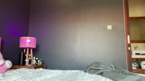 Snapshot of itskatarina chatting on September 22, 4:25 am katarina online show from September 22, 4:25 am