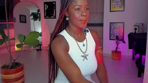 lau online show from March 30, 12:00 am