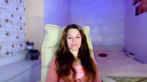 Snapshot of itslunaday chatting on September 15, 6:52 pm itslunaday online show from September 15, 6:52 pm
