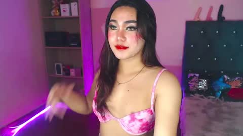 Siana online show from December 3, 2:14 am