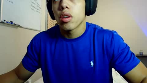 Snapshot of itstarzan chatting on October 1, 11:55 pm TARZAN online show from October 1, 11:55 pm
