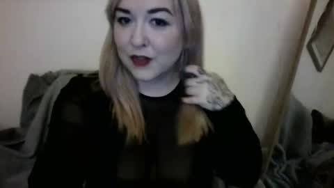 Cunt Flaps online show from November 8, 12:00 am