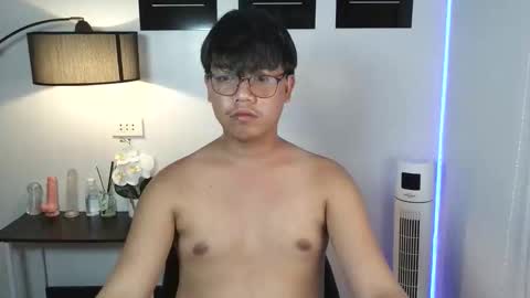 jay jay online show from March 27, 2:28 pm