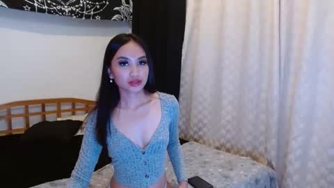 Snapshot of itsxxcole chatting on November 20, 8:03 am Xxcole online show from November 20, 8:03 am