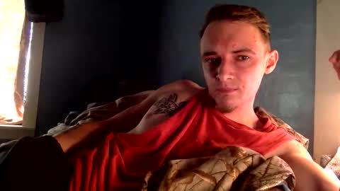 itzd123 online show from March 17, 6:44 pm