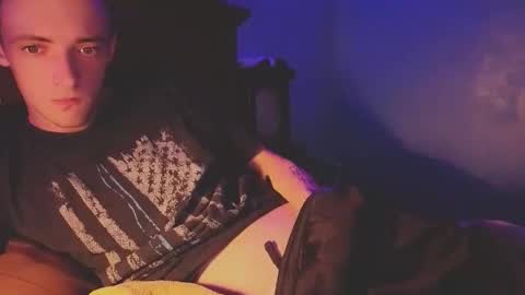 itzd123 online show from April 17, 1:41 am