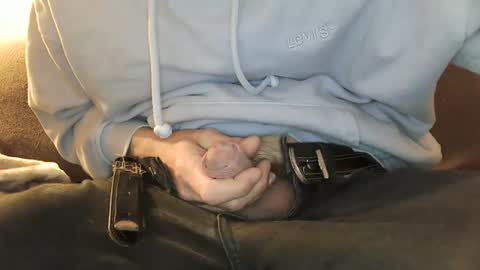 Snapshot of iuuuf2 chatting on February 23, 3:45 am Iuuuf2 or Samel online show from February 23, 3:45 am