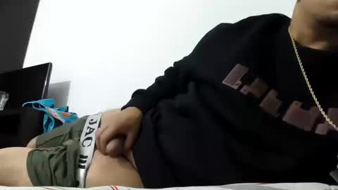 Snapshot of ivanfpc93 chatting on October 10, 4:44 am ivanfpc93 online show from October 10, 4:44 am