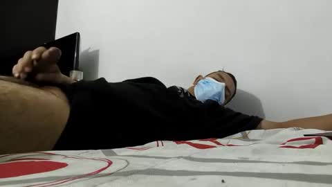 Snapshot of ivanfpc93 chatting on October 14, 12:33 am ivanfpc93 online show from October 14, 12:33 am