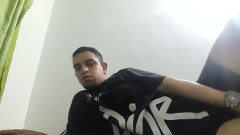 Snapshot of ivanfpc93 chatting on October 29, 5:10 am ivanfpc93 online show from October 29, 5:10 am