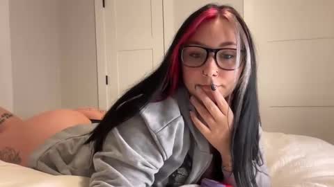 ivey jade online show from September 12, 2:44 am