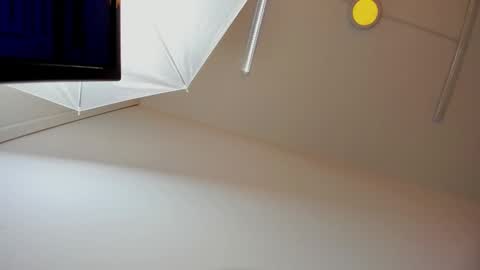 Snapshot of ivo_beischel chatting on September 25, 11:47 am Ivo Beischel online show from September 25, 11:47 am