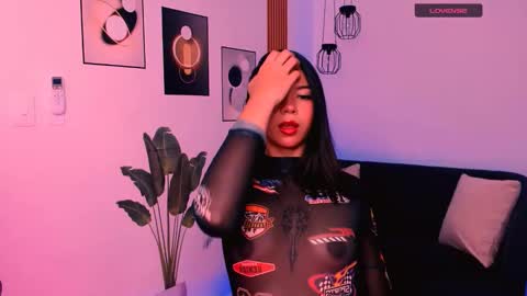 Snapshot of ivonyrose_ chatting on September 15, 8:42 pm Ivony Rose online show from September 15, 8:42 pm