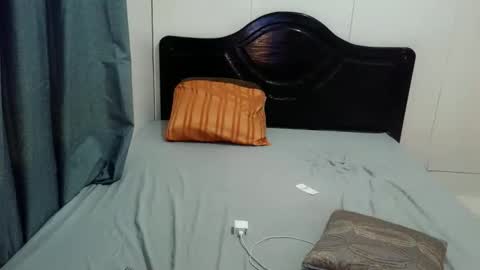 ivory_whore online show from March 23, 7:18 pm