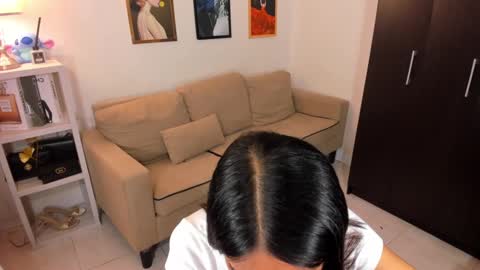 kirstenelsie online show from March 10, 3:34 am