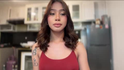 kirstenelsie online show from September 23, 12:35 am