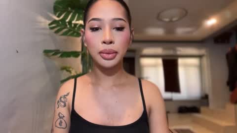 kirstenelsie online show from February 19, 2:07 am