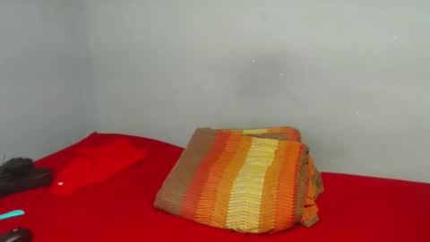 Snapshot of ivorytits48 chatting on February 16, 2:54 pm IVORYTITS48 online show from February 16, 2:54 pm