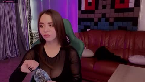 Snapshot of ivorywood_ chatting on October 5, 9:51 am ivorywood_ online show from October 5, 9:51 am