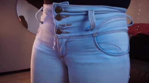 ivy_bonnie online show from November 14, 11:42 am