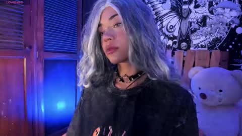 Ivy bank   online show from December 22, 7:44 pm