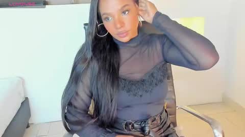 Snapshot of ivybliss8 chatting on January 25, 12:05 pm i v y b l i s s online show from January 25, 12:05 pm