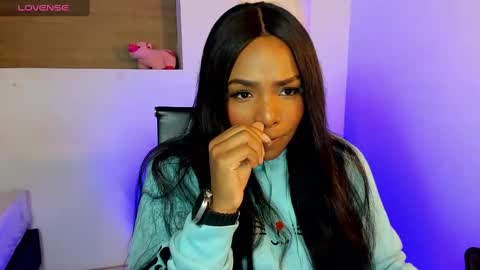 Snapshot of ivybliss8 chatting on February 14, 12:14 pm i v y b l i s s online show from February 14, 12:14 pm