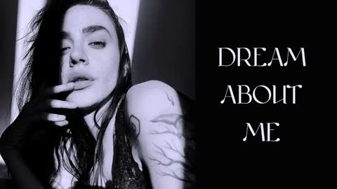 Snapshot of ivyjonson chatting on January 8, 4:11 pm Miss Ivy online show from January 8, 4:11 pm