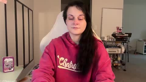 Snapshot of ivyminxxx chatting on October 28, 6:10 pm Ivy Minxxx online show from October 28, 6:10 pm