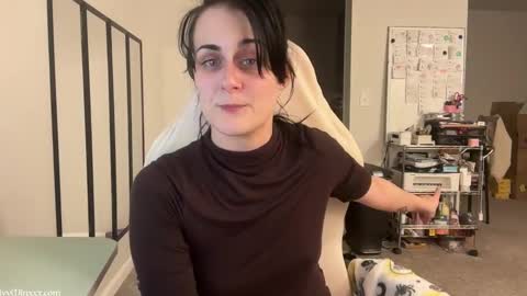 Snapshot of ivyminxxx chatting on November 19, 2:00 am Ivy Minxxx online show from November 19, 2:00 am