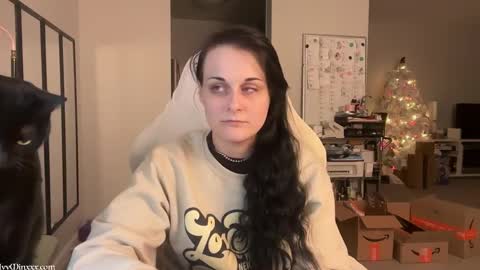 Snapshot of ivyminxxx chatting on December 4, 12:20 am Ivy Minxxx online show from December 4, 12:20 am