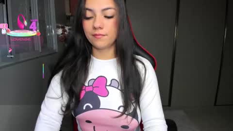 Snapshot of ivyy_scott chatting on November 2, 4:59 am Ivvy online show from November 2, 4:59 am