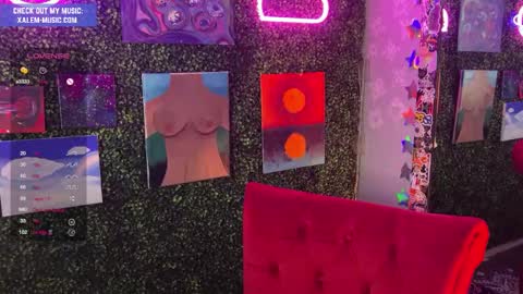 Snapshot of iwillbeyourmuse chatting on January 10, 12:49 am Muse hethey online show from January 10, 12:49 am