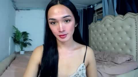 Snapshot of iwillcum4u_ chatting on December 4, 2:43 am iwillcum4u_ online show from December 4, 2:43 am