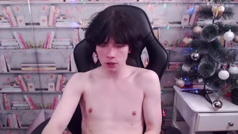 Maxim online show from December 21, 1:04 am