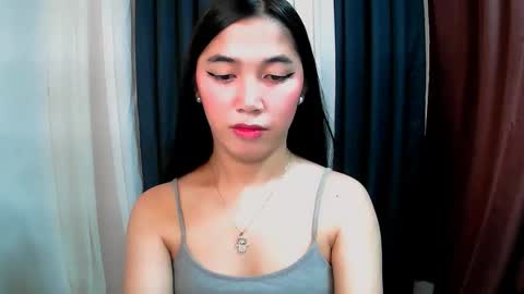 UR LOVELY IYANNA online show from November 7, 3:34 pm